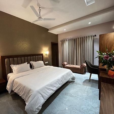 Ashirvad Homestay Varanasi Exteriör bild