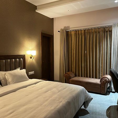 Ashirvad Homestay Varanasi Exteriör bild